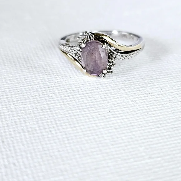 Genuine Amethyst & Diamond Ring in 10k & Sterling Silver Sz 7! - Picture 3 of 6
